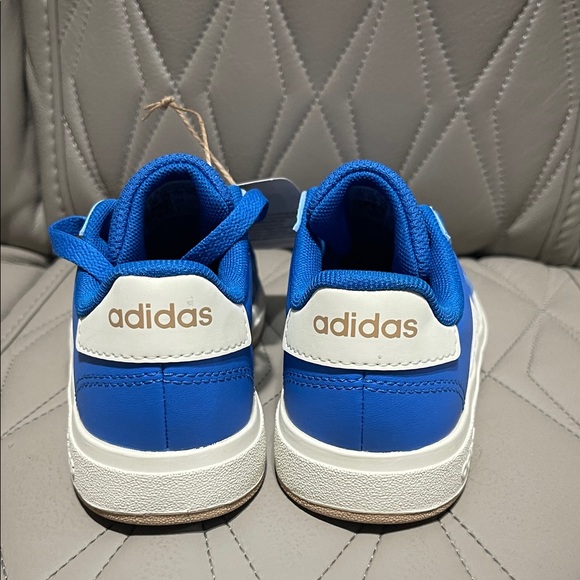 Adidas Ground Cory Kids Sneakers in Blue and White - Picture 4 of 8